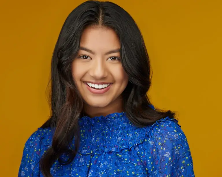 young actress professional headshot
